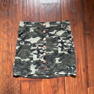 Refuge army print skirt
